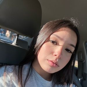 Meet your Posher, Nydia